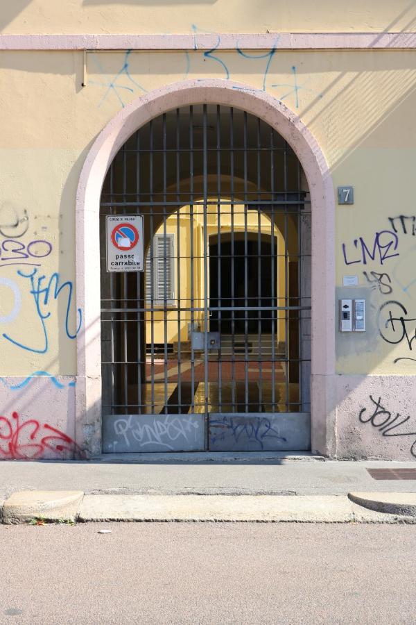 Sant Ambrogio Mansion - Via Olona Leilighet Milano Eksteriør bilde