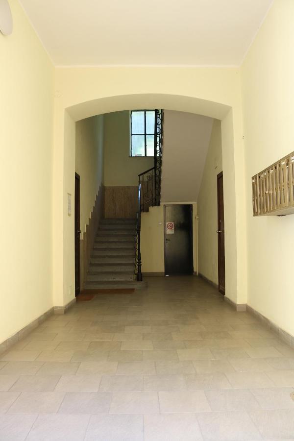 Sant Ambrogio Mansion - Via Olona Leilighet Milano Eksteriør bilde